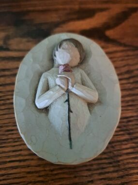 Willow Tree Loving Angel Trinket Box